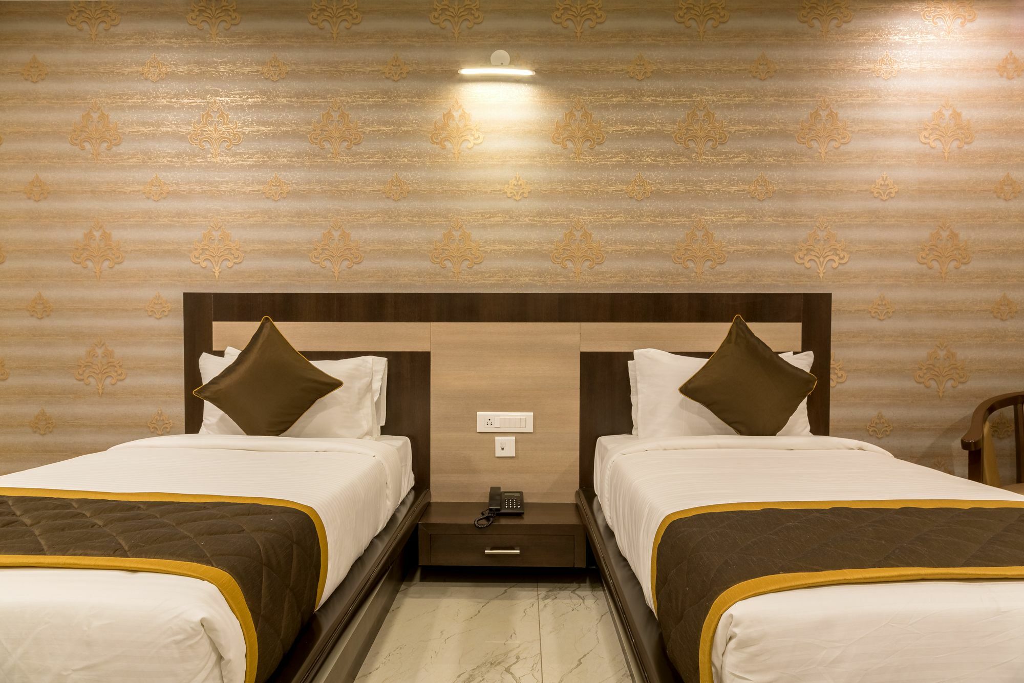 Oyo 9249 Jk Residency Hotel Bangalore Bagian luar foto